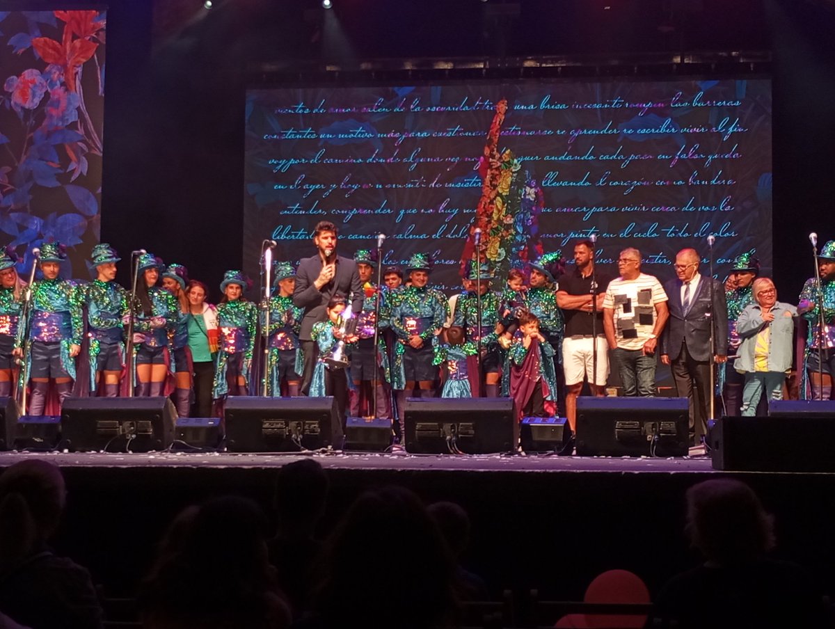 #MundoCarnaval tweet media