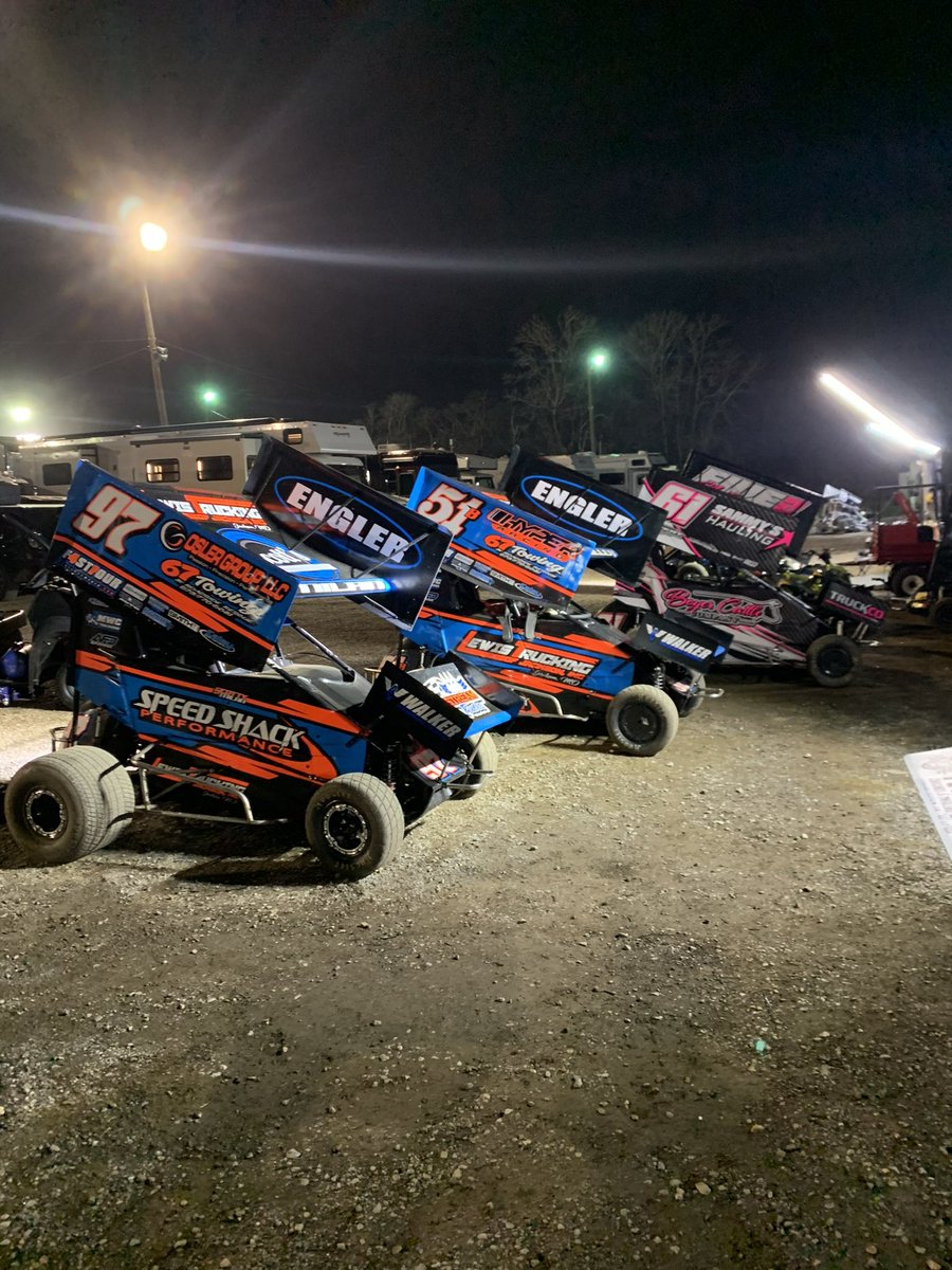 @JoeBMotorsports runs 11th⏩3rd and locks into tomorrow’s Dash at @PortCity_Racing!! @milan_scotty drives from the B MAIN TO 10TH as well along with Cole Tinsley finishing 6th! Not a bad night for the Speed Shack Performance boys with 3 cars in the top 10. 😮‍💨