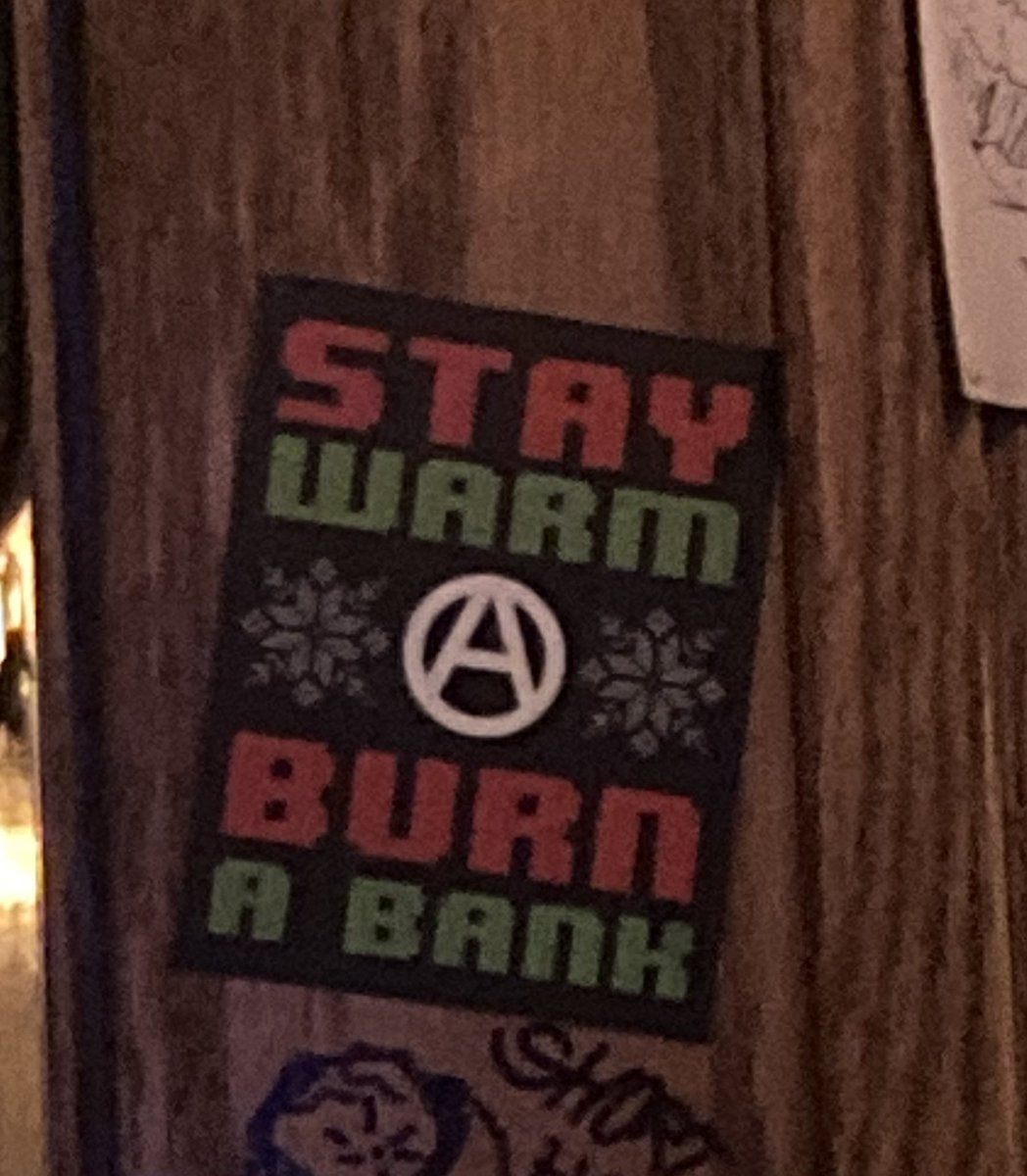 ModernMarxism's tweet photo. Found in the wild https://t.co/jJyOKrqgWv