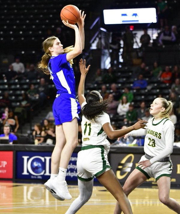 Rick Peterson (@peterson_rick) on Twitter photo Shawnee Mission South takes control in the second half to take Class 6A state title with 47-37 win over <a href="/LadyBluesBB/">WR Girl's Basketball</a>. <a href="/ZoeCanfield1/">Zoe Canfield</a> leads Junior Blues with 18 points and four 3-pointers. From <a href="/TopsportsN/">TopSports.news</a> contributor <a href="/ToddFertig1/">Todd Fertig</a> ...
topsports.news/news/sm-south-… Shawnee Mission South takes control in the second half to take Class 6A state title with 47-37 win over <a href="/LadyBluesBB/">WR Girl's Basketball</a>. <a href="/ZoeCanfield1/">Zoe Canfield</a> leads Junior Blues with 18 points and four 3-pointers. From <a href="/TopsportsN/">TopSports.news</a> contributor <a href="/ToddFertig1/">Todd Fertig</a> ...
topsports.news/news/sm-south-…