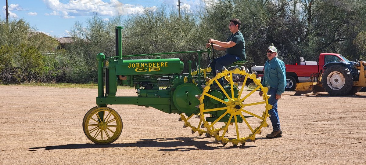 Campoverdeffa's tweet photo. These kids spent their 1st day of break volunteering at the AZ Early Day Gas Engine &amp; Tractor Association's Tractor Show.  Several of the members even gave them the opportunity to drive a few tractors. https://t.co/tJ8WrEGoeH