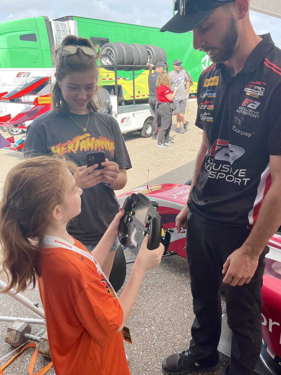 Thanks to @RobHowden and #RookieRacers for giving kids like my little sister the ability to get up close and personal w/ @ExclAutosport drivers @JoeyBrienza @ThomasSchrage01 & @J_JeffersRacing to ask questions !! @USFProChamps #USFProChamps @IndyCar @GPStPete #IndyCar #GPStPete