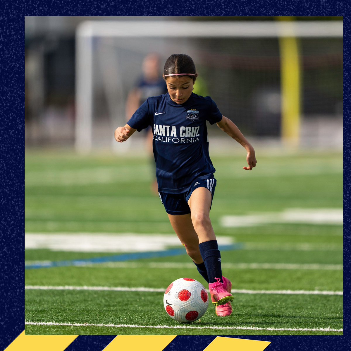 santacruzutdfc's tweet image. 🏁 FT: Santa Cruz Breakers 2 - 1 SF United FC (U13G)
⚽️ Aaliyah P. 46’, Brooke W. 61’ (PK)
#santacruzbreakers #NPL #soccer #youthsoccer #sayitwithyourcrest #nikesoccer #santacruz #santacruzcounty #nike #est1992 #legacyisearned