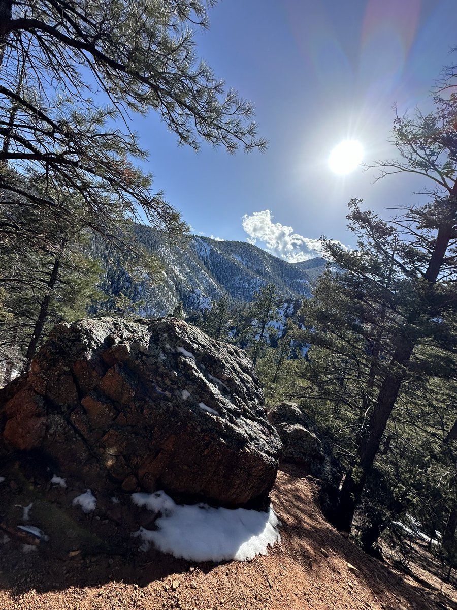 NatashaSwartley's tweet photo. Epic day on the trails at Cheyenne St Park. Couldn’t have asked for a better day, better run, and best feeling upon finishing!
#grateful #cheyennemountain #trailrunning #ultratrailrunner https://t.co/TfGLJIkBWU