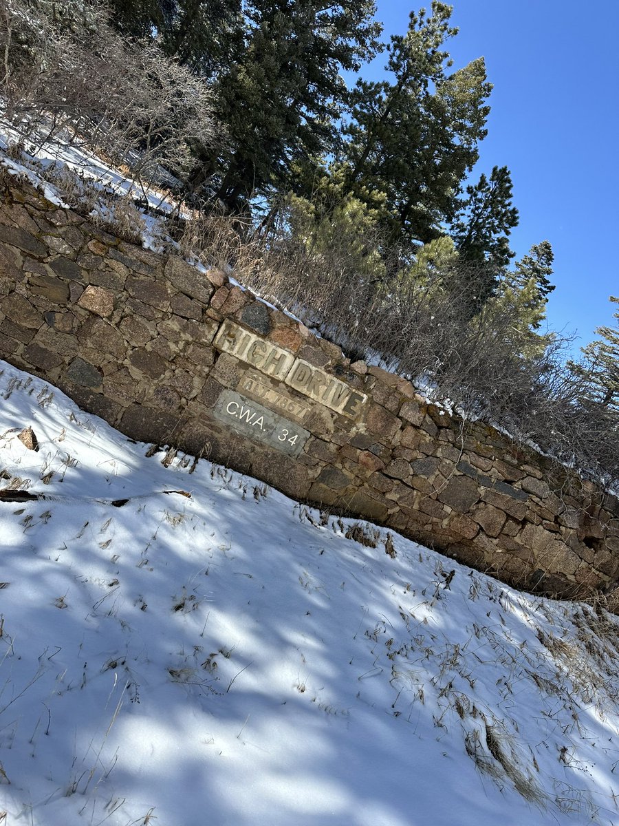 NatashaSwartley's tweet photo. Epic day on the trails at Cheyenne St Park. Couldn’t have asked for a better day, better run, and best feeling upon finishing!
#grateful #cheyennemountain #trailrunning #ultratrailrunner https://t.co/TfGLJIkBWU
