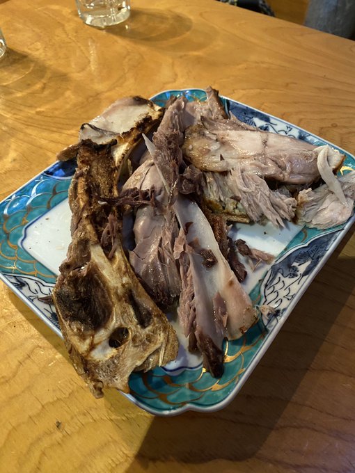 昨日は友達とたくさん飲んでもうた。。。🍺 https://t.co/3glfEWxwNa