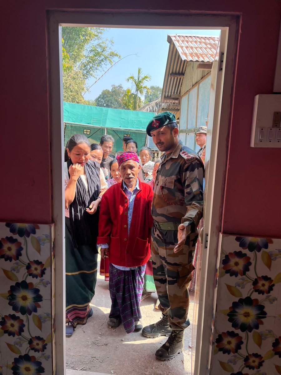 ASSAM RIFLES INAUGURATES PUBLIC TOILET BLOCK IN ARUNACHAL PRADESH
#AssamRifles constructed and inaugurated Public Toilet under Operation Sadbhavana project at Motongsa Village, Changlang District, Arunachal Pradesh on 09 March 2024. This initiative will provide a public toilet to