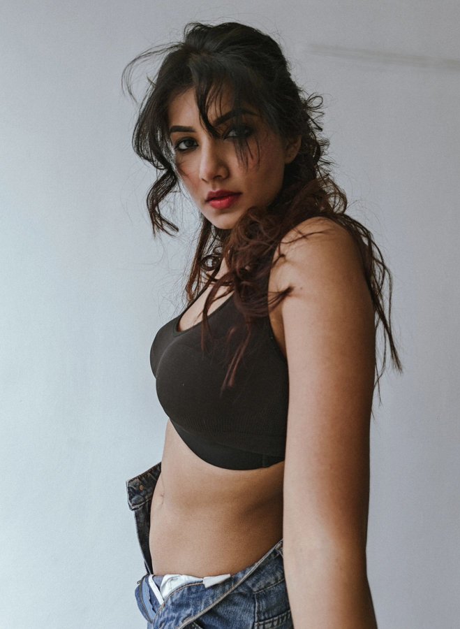 GISUfIdX0AAUCpB?format=jpg&name=900x900