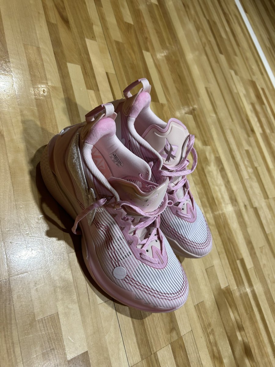 akirock5963's tweet image. 今日の相棒はJB2なり

#JB2
#リーニン