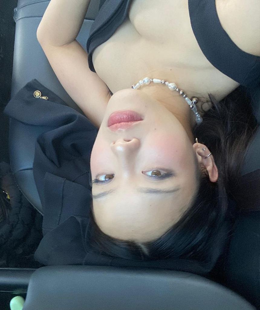 Facttious's tweet image. Girlfriend sent me the PRETTIEST the most GORGEOUS pic of her EVER.