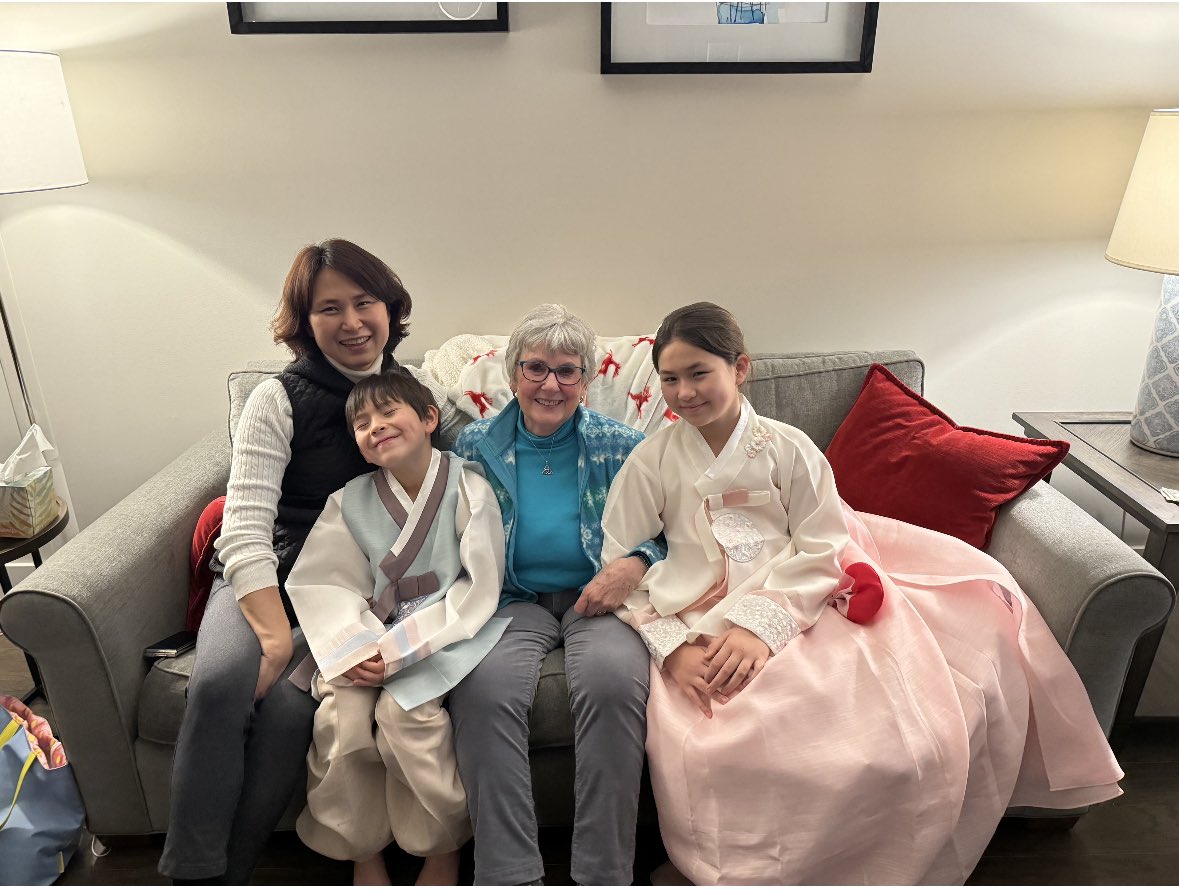 Robert E Kelly tweet media