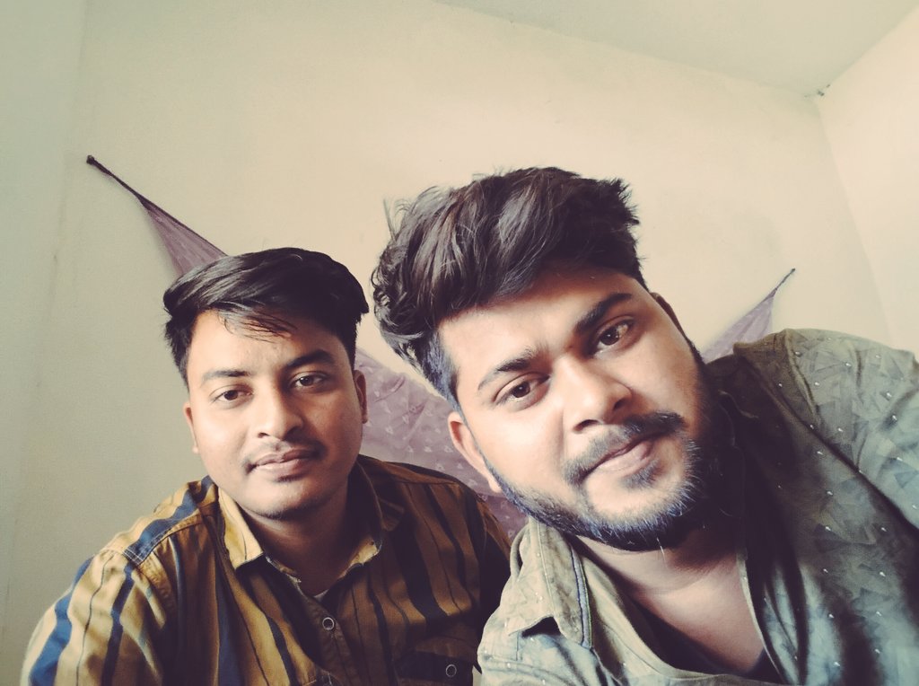 deepak_raaz1's tweet photo. I support @ElvishYadav 

#ISupportElvishYadav 
#ElvishYadav 
#ElvisArmy 
#Maxtern https://t.co/R2Cozgti8A
