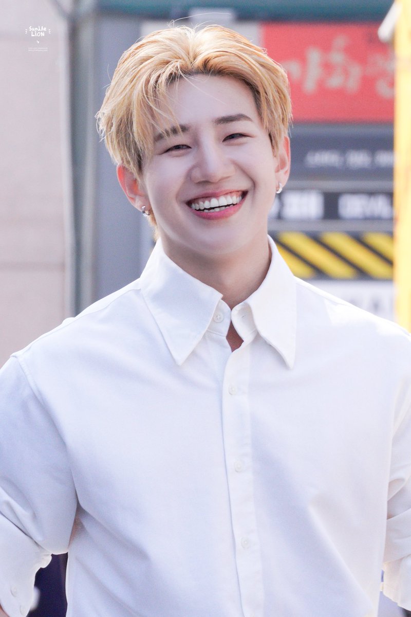 sundae_lion's tweet photo. 240310 #티에이엔 #TAN TAN BUSKING | 2nd anniversary

✌️♥️

#창선 #changsun #이창선 #Leechangsun
#HOL_CS https://t.co/AMSlMq6Myk