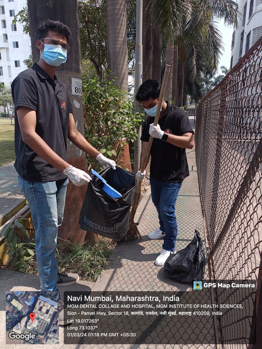 nssmgmdch's tweet photo. Spreading smiles, one clean corner at a time! ✨ Join us as we take the pledge to keep our hostel premises spotless. #CleanlinessDrive #NSS #notmebutyou #swatchbharat @_NSSIndia @narendramodi https://t.co/dgxeLri3ZC