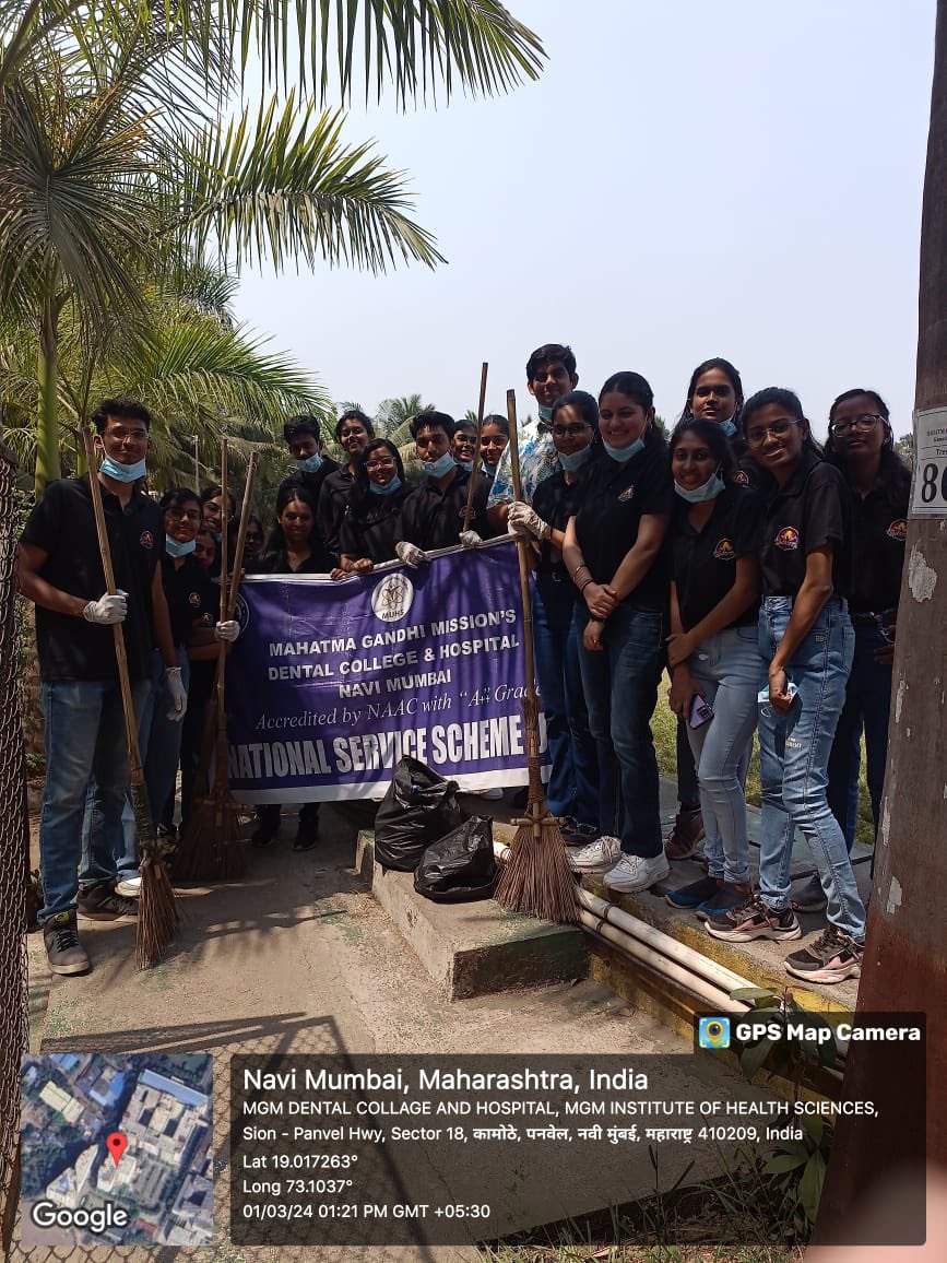 nssmgmdch's tweet photo. Spreading smiles, one clean corner at a time! ✨ Join us as we take the pledge to keep our hostel premises spotless. #CleanlinessDrive #NSS #notmebutyou #swatchbharat @_NSSIndia @narendramodi https://t.co/dgxeLri3ZC