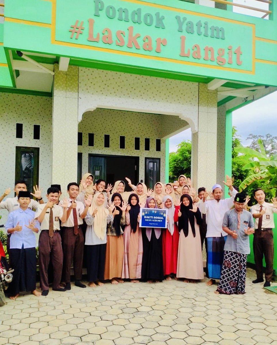 TERIMA KASIH SMA NEGERI 1 KEBUMEN.
Smg Allah balas dengan berlipat ganda kebaikan dunia &amp; akhirat.    

YUUK IKUTAN BERBAGI,    
BRI 6687.01.0073355-35 An.SUPRIYATIN    
Wa 0813-1102-6465