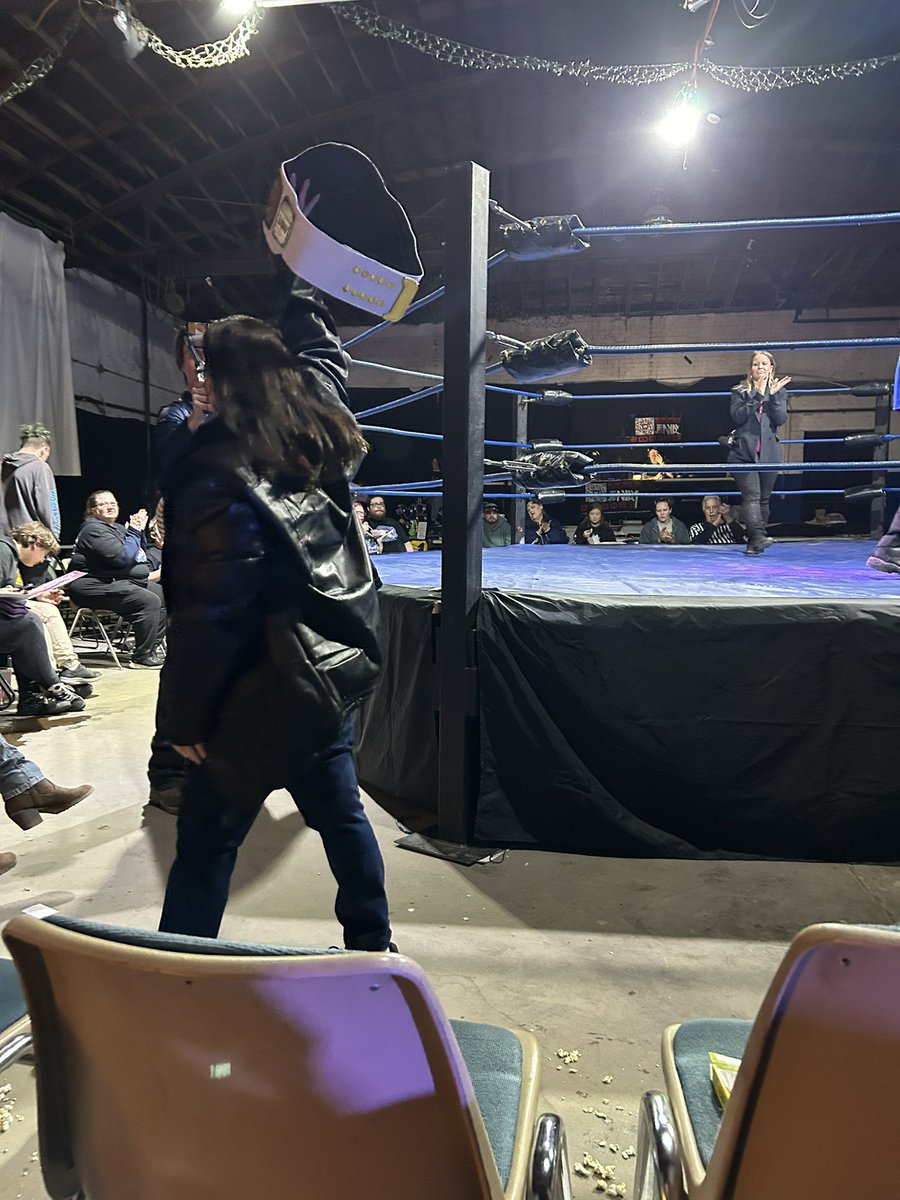KristyBooks's tweet photo. Thank you BCW Wrestling for Putting on a great show. It is an honor to be a sponsor. Thank you for the awesome recognition and belt! https://t.co/bgtTXRA8wv