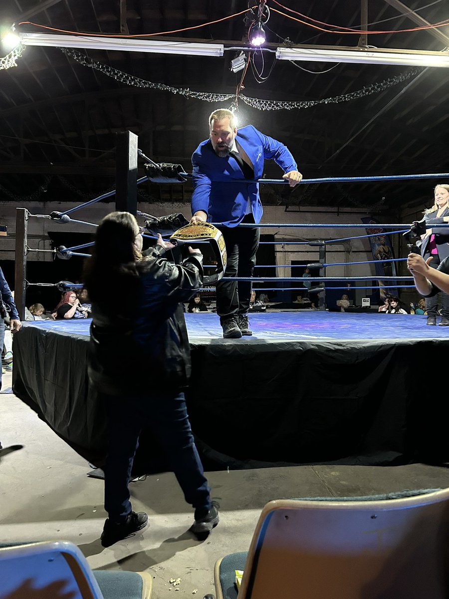 KristyBooks's tweet photo. Thank you BCW Wrestling for Putting on a great show. It is an honor to be a sponsor. Thank you for the awesome recognition and belt! https://t.co/bgtTXRA8wv