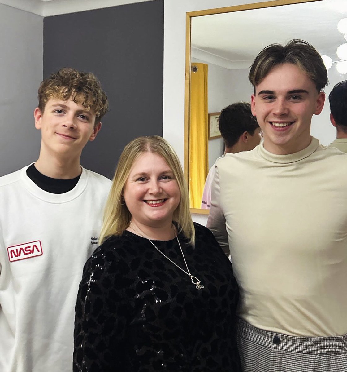 Richard Edwards (@richedwards1982) on Twitter photo Massive Happy Mother’s Day to you!!
You are by far a very special person, an unbelievable Mum to our boys and also my wife!
Hope you have a great day, you deserve so much more!! Love you 🥰 #mum #boys #love <a href="/NicolaEdwards27/">Nicola Edwards</a> Massive Happy Mother’s Day to you!!
You are by far a very special person, an unbelievable Mum to our boys and also my wife!
Hope you have a great day, you deserve so much more!! Love you 🥰 #mum #boys #love <a href="/NicolaEdwards27/">Nicola Edwards</a>