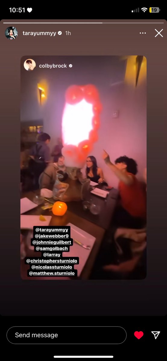 taraxyummy's tweet photo. omfg‼️ https://t.co/mghBGHUTYe