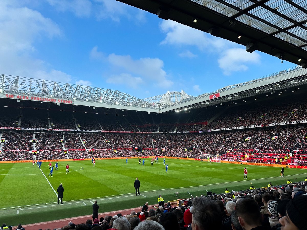 DLLMUFC's tweet image. Back to winning ways at #oldtrafford yesterday. United 2-0 Everton

#siralex #manchesterunited #mufc #ManchesterUnited #manutd #muneve