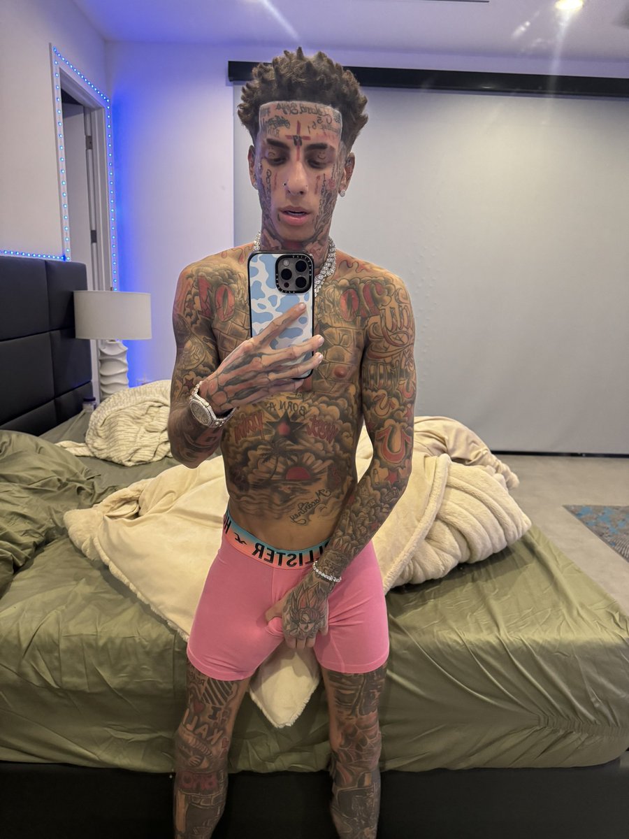 Flyysoulja on X: Click here to see me naked 💗 🔗: t.coORtSfK91we  t.coZUiH06jaXH  X