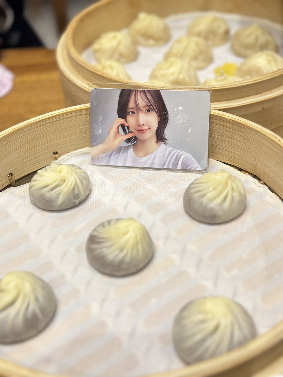 so_tbd's tweet photo. 炫廷 我們下次吃點別的好嗎？
花好月圓不好嗎？🥲 https://t.co/p5xIiYuN3J