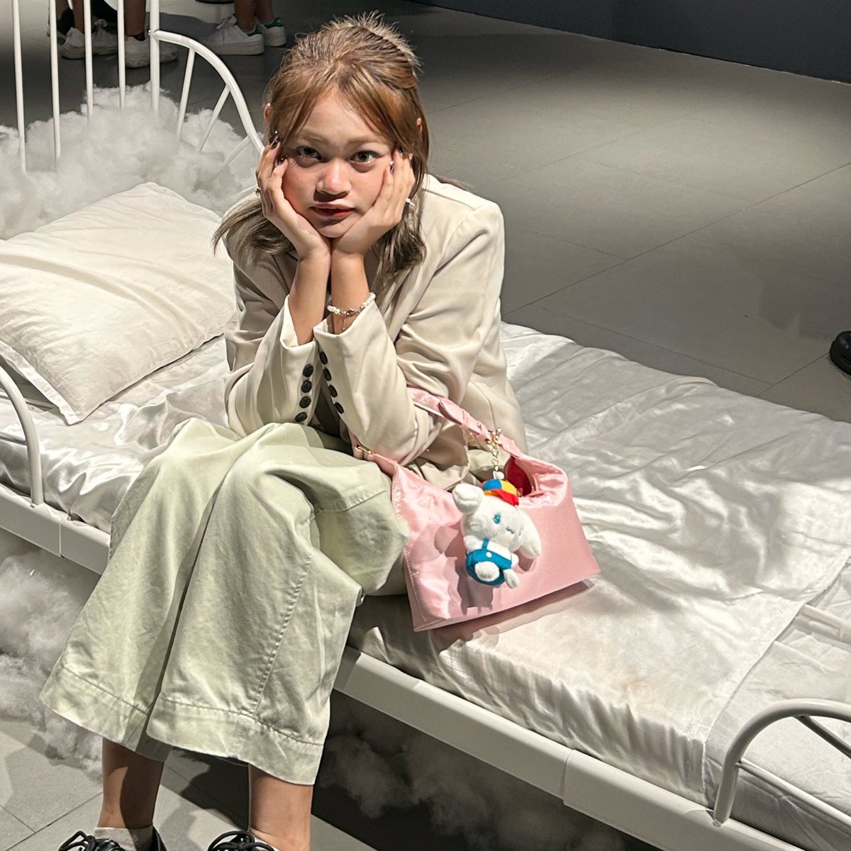 hiamericano's tweet photo. Peppershimmer🧻
Brooklyn 
(https://t.co/OSl50lcfHi) 
(https://t.co/F5zO1Di4Hb)
ชอบมากๆ น้องสีเงินของแม่ ใส่ได้หมดพวกของกระจุ๊กกระจิ๊ก

Penny culture 🎀
(https://t.co/Tl7TpqXG3y)
(https://t.co/honPk9WP7Y)
สีน่ารักเลยโดนตก แต่ใส่ของได้เยอะเลยค่ะ ทรงก็สวย https://t.co/2a3unQYSjs