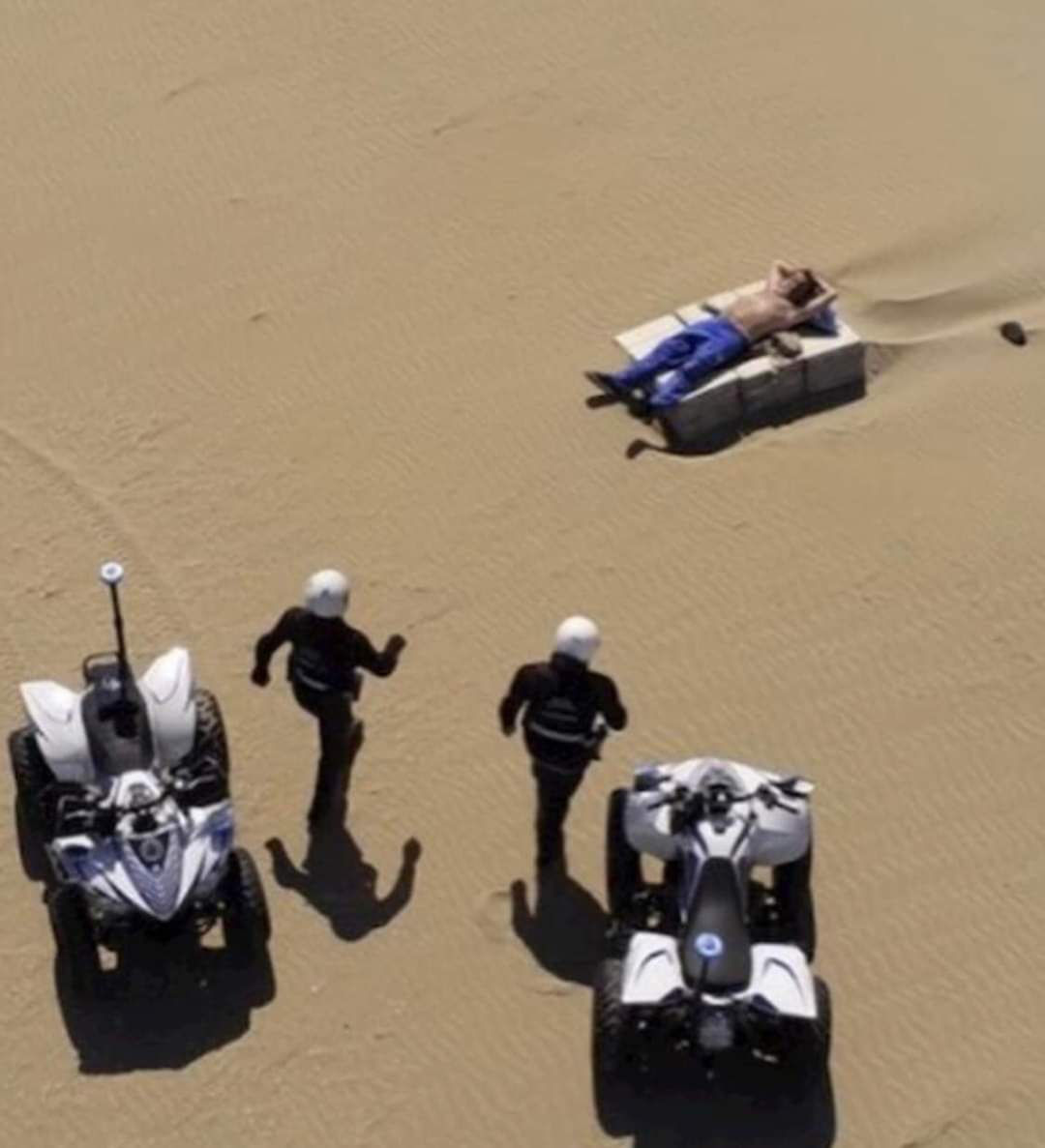 No, noi non dimentichiamo. Perché chi dimentica è complice.