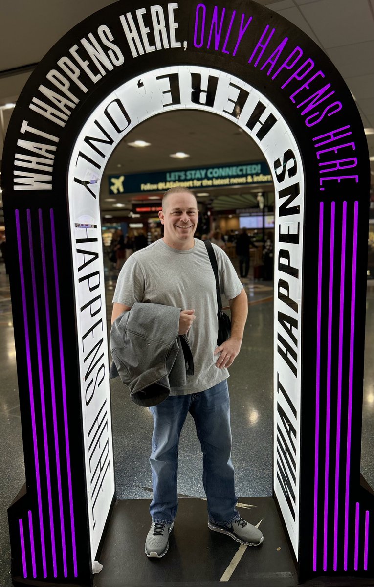 JohnHodge78's tweet photo. #Vegas #LasVegas https://t.co/YlaPAeSPuC