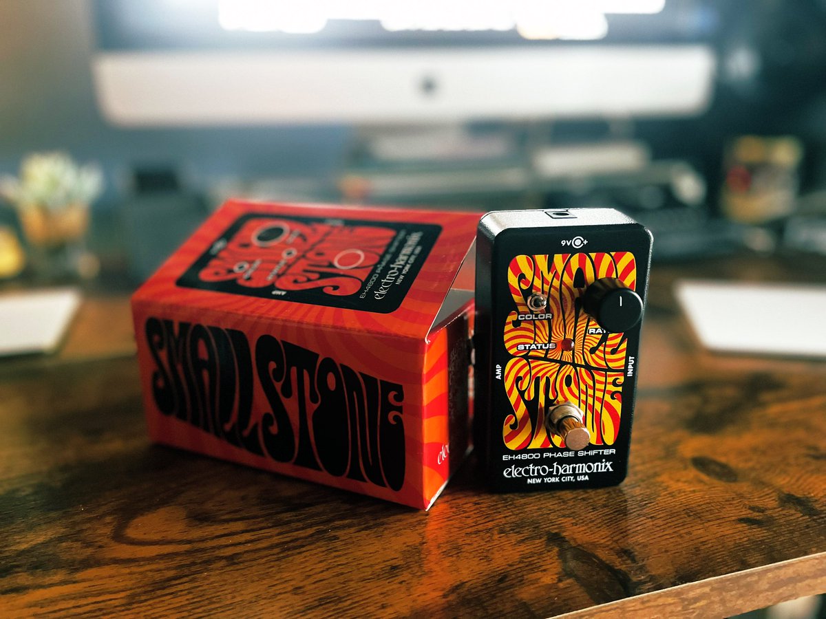 buzz_sebastian's tweet photo. 新たなスタメン😎
なかなか良い手ごたえじゃ
#electroharmonix
#smallstone https://t.co/kMtf4pV7xo