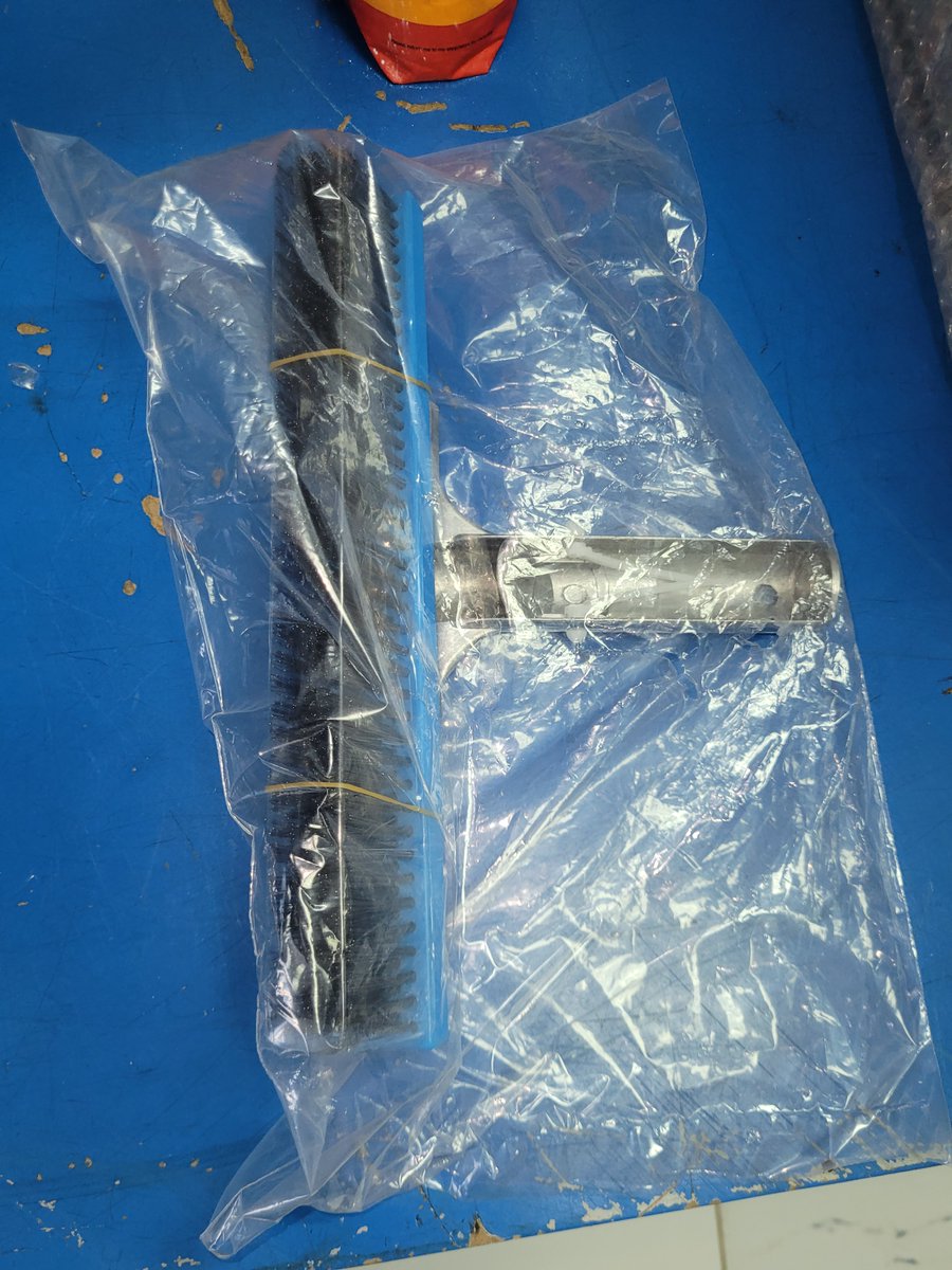 EcoliffPool's tweet image. 10 Inches and 5 Inches Wire brush Pools

Revitalize Your Pool&apos;s Sparkle with Ecoliff&apos;s Wire Brush! Say goodbye to stubborn stains and debris. Brush away worries for a pristine pool shine! ✨🏊‍♂️ #EcoliffCleanse #PoolMaintenanceMadeEasy #sparklingwaters