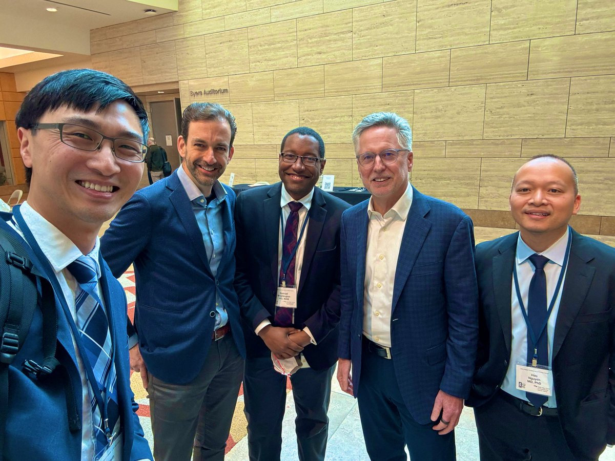 An honor to present today with my mentors and leaders in prostate cancer at the 4th Annual @UCSF / @CaliforniaPros1 Patient Conference on Prostate Cancer! Patients are at the center of everything we do here @UCSFUrology ! @pcarroll_ @dr_coops @SamWashUro @haognguyen @UCSFCancer