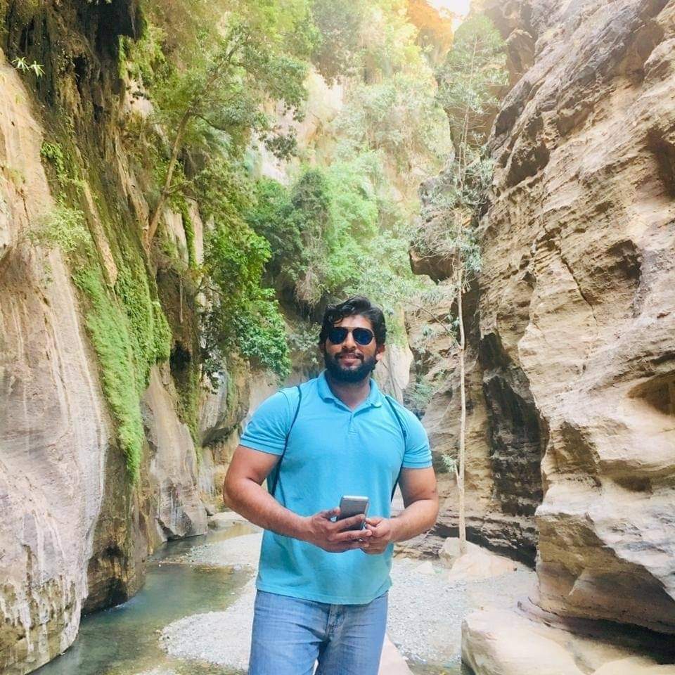FitwithFarooq's tweet photo. بظاہر یہ اہل محبت ہیں لیکن منافق بہت ہیں

یہ اک روز دام محبت میں لا کر مجھے مار دیں گے

🤗🥀

#قومى_زبان https://t.co/z04cuVJOxs