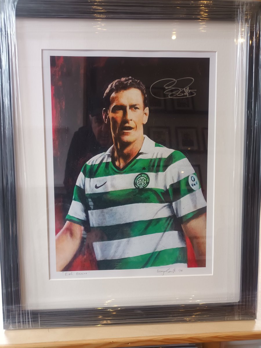 artbhoy's tweet photo. Happy Birthday to the Evil Genius #Chrissutton #evilgenius https://t.co/ykI1GOslrQ