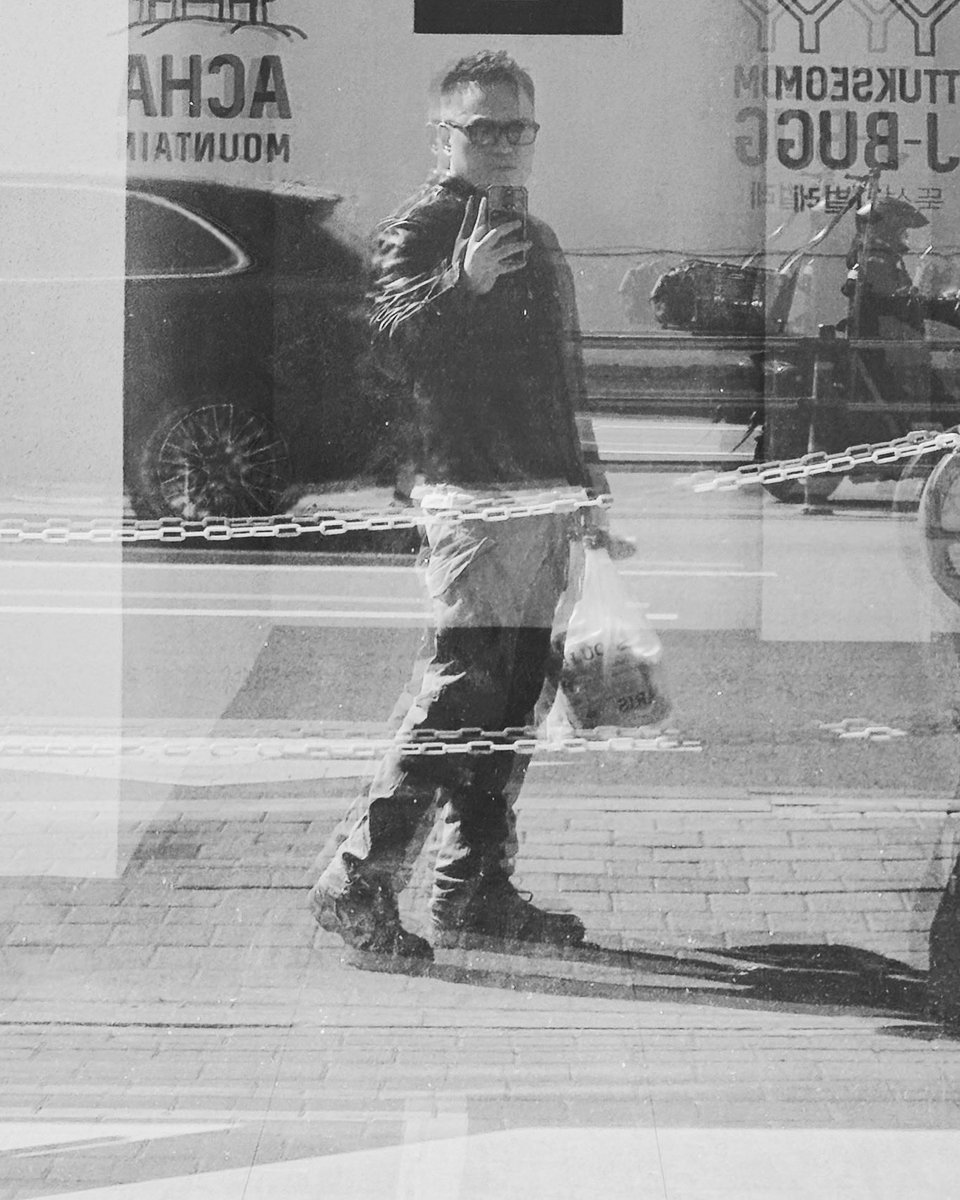 yuney (@sarcastic_yuney) on Twitter photo 