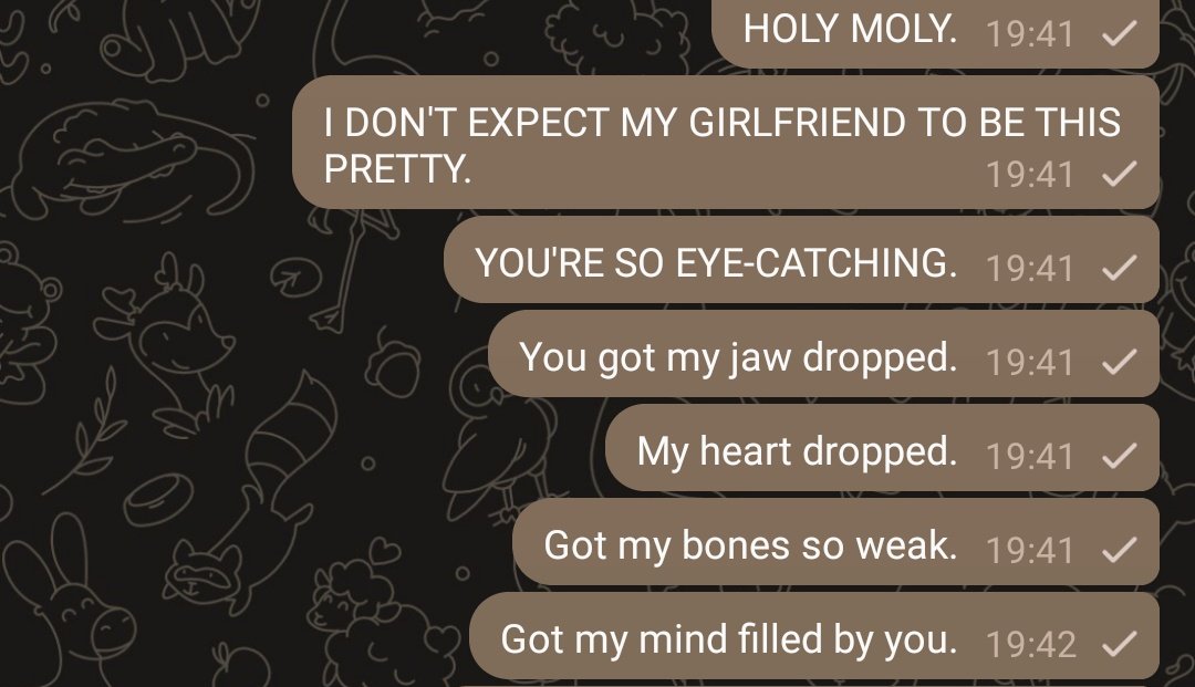 Facttious's tweet image. The Photo VS The Reaction.