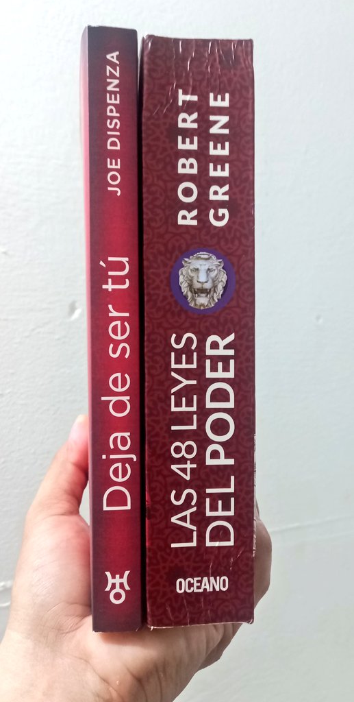 jumbologox's tweet image. La tonalidad de colores se ve bonita... ¿Que saldrá de esta combinación de lecturas? 🤪🤩🤯 #DejadeSerTu #Las48LeyesDelPoder