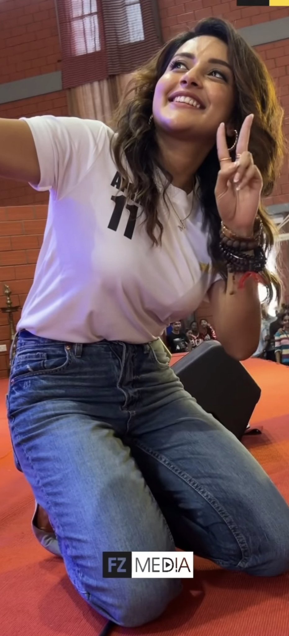 GIT2cmAWIAAHYiW?format=jpg&name=large