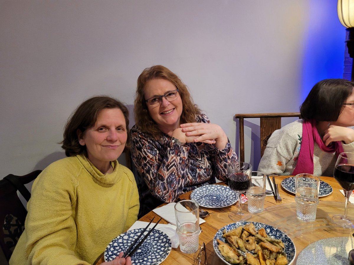 HKerschl's tweet photo. Fabulous evening with some @NWTN_UK stalwarts @LBLaurence @MikeHanson3 @DaniaTrans @xl8_KLo @JDCrossfield @kirstycatriona after a thought-provoking talk by Angela Sigee and lively discussion of #AI &amp; the #future of #transation https://t.co/vNcioMRFwz