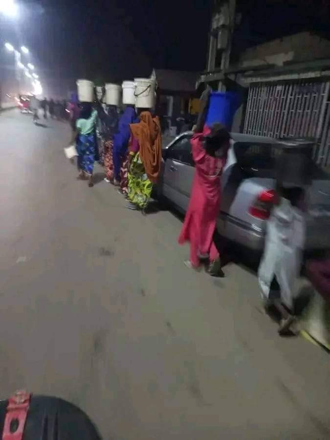 Lminkaeel's tweet image. Shame on Mai Mala Buni: Failing Yobe State During Ramadan

As we prepare to observe Ramadan in 2024, it&apos;s heartbreaking to see our fellow Yobens facing water scarcity due to the failure of the Mai Mala Buni administration to provide basic necessities.

Thread: