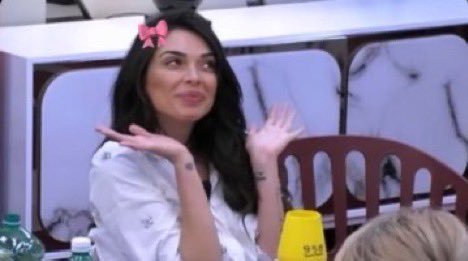 simobilancia's tweet image. paypal.com/pools/c/92AZAm…  b.domenica ragazz mi raccomando doniamo nella nuova raccolta #GR7 per la cucciola per ricordarle che, almeno noi, l’abbiamo capita la conosciamo la difendiamo e la amiamo a quanto pare più di altra gente, forza💰🤍
#sergetti