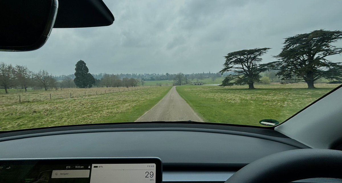Y__Tesla's tweet image. Looking for signs of Spring - as always, it is nice to go for a @Tesla drive through the 🌳 countryside.

#tesla #teslamodely #tesladesign  #teslaowners #teslaroadtrip