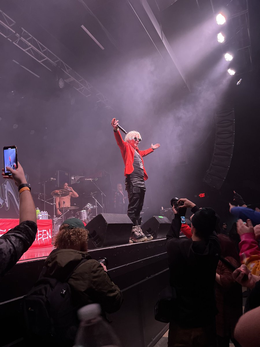 kellyannxx_'s tweet image. Happy birthday, @MODSUN! 🤍
#ModSunDay #birthday