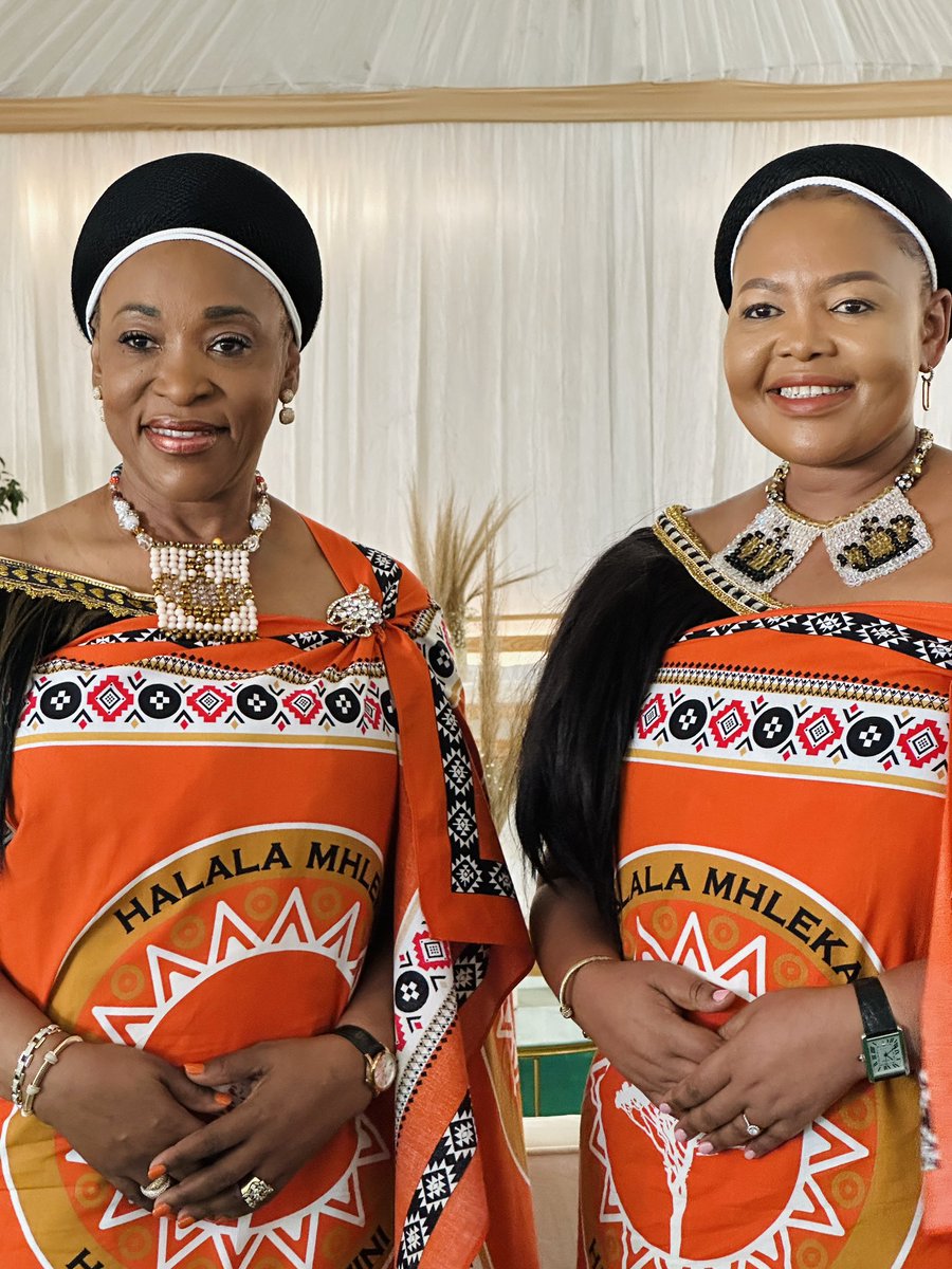 It was an honour to participate in the Buganu festival, as special guest, in Eswatini on Saturday.

My dear colleague and sister  Hon. Pholile Dlamini-Shakantu, made sure 
I was adorned in the beautiful and colorful traditional Swazi  attire for the annual festival.