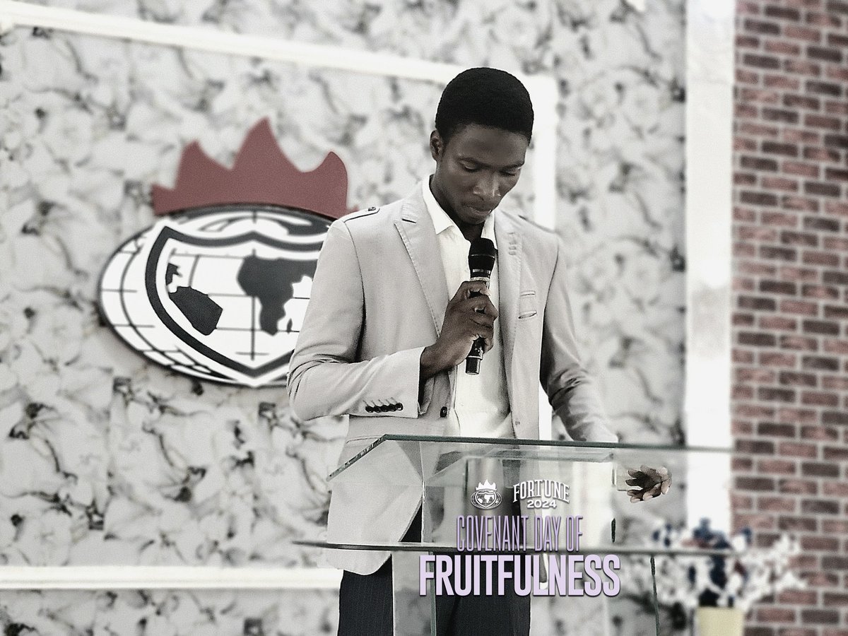lfc_malete's tweet photo. PICTORIAL HIGHLIGHTS 1📸 ✨️ 
#lfcmalete
#CovenantDayoffruitfulness
#Fortune2024 https://t.co/sro5crHNwD