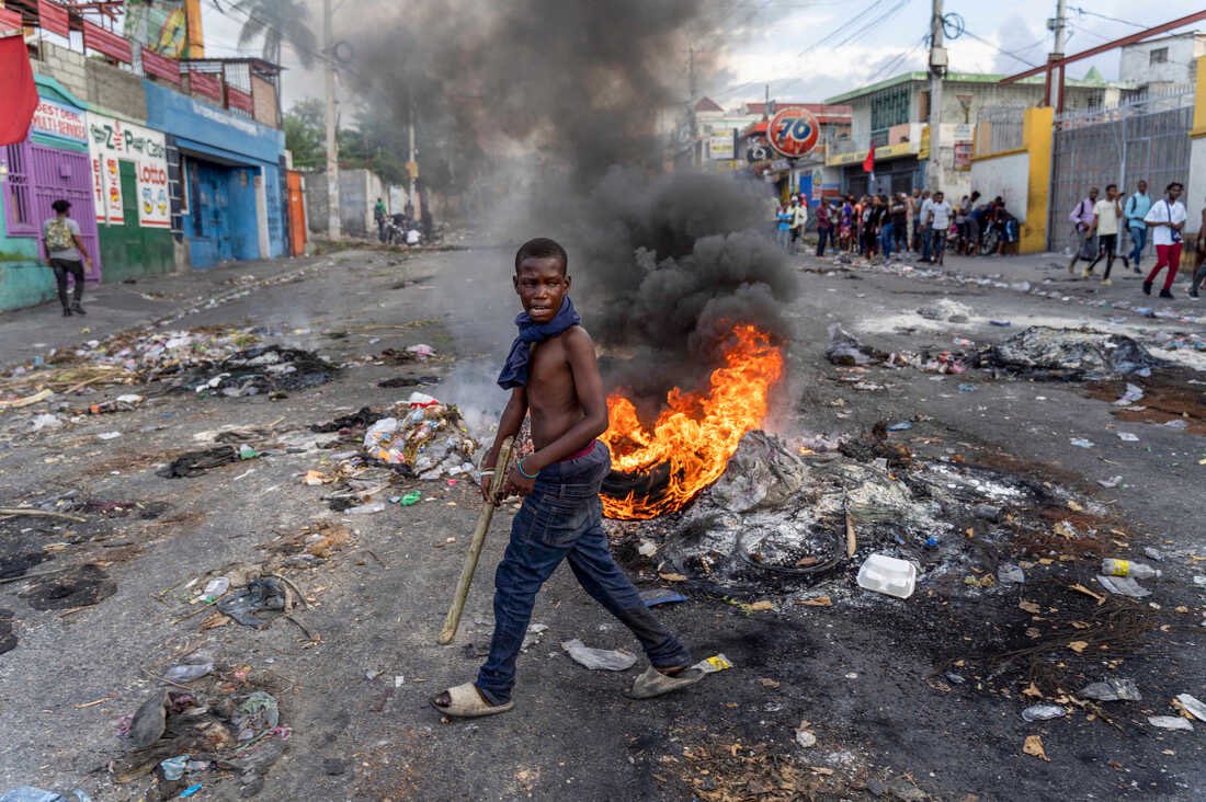 Crisis en Haití. Foto sacada de la cuenta @Lek_ANCAP