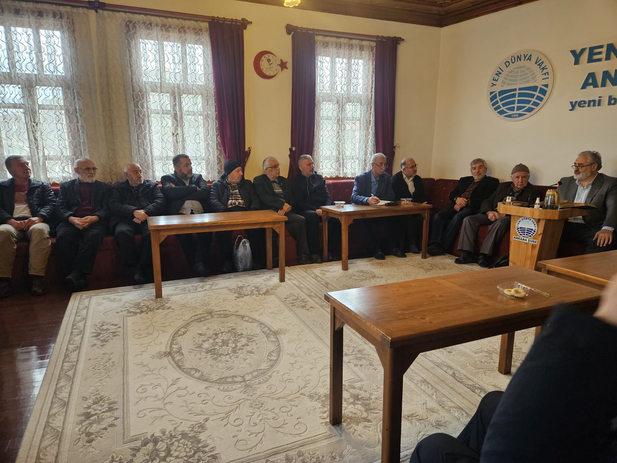 Tefsir sohbetlerimiz her hafta olduğu üzere Ankara İl Müftüsü Dr.Hasan Çınar’ın katılımı ile YDV Ankara Şubemizde  gerçekleştirdik.