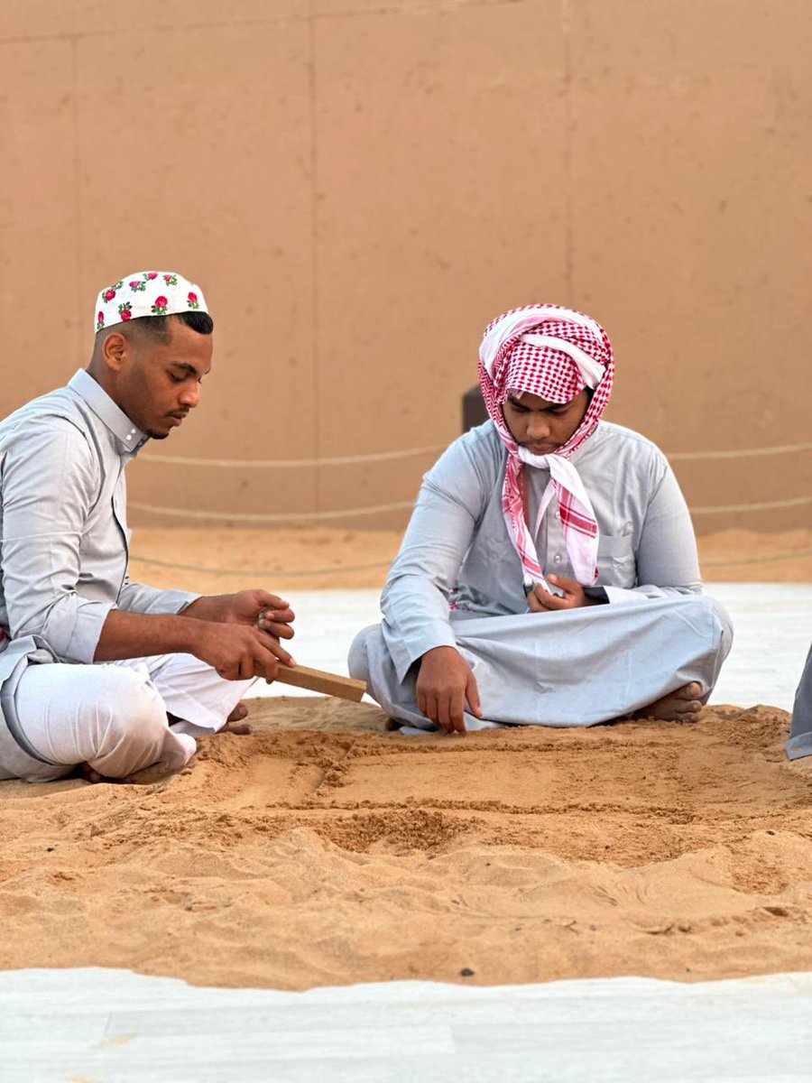 al_msokf's tweet photo. مشاركتنا في قرية التأسيس بيوم التأسيس بمنطقة القصيم #بريدة  #الرياض #عنيزة  #حايل #الرس #البكيرية #البدائع #الخبراء #رياض_الخبراء #الشماسية #الاسياح #المذنب #الغاط #المجمعة #عيون_الجواء #شقراء #إشيقر https://t.co/NAkeVzp6Za