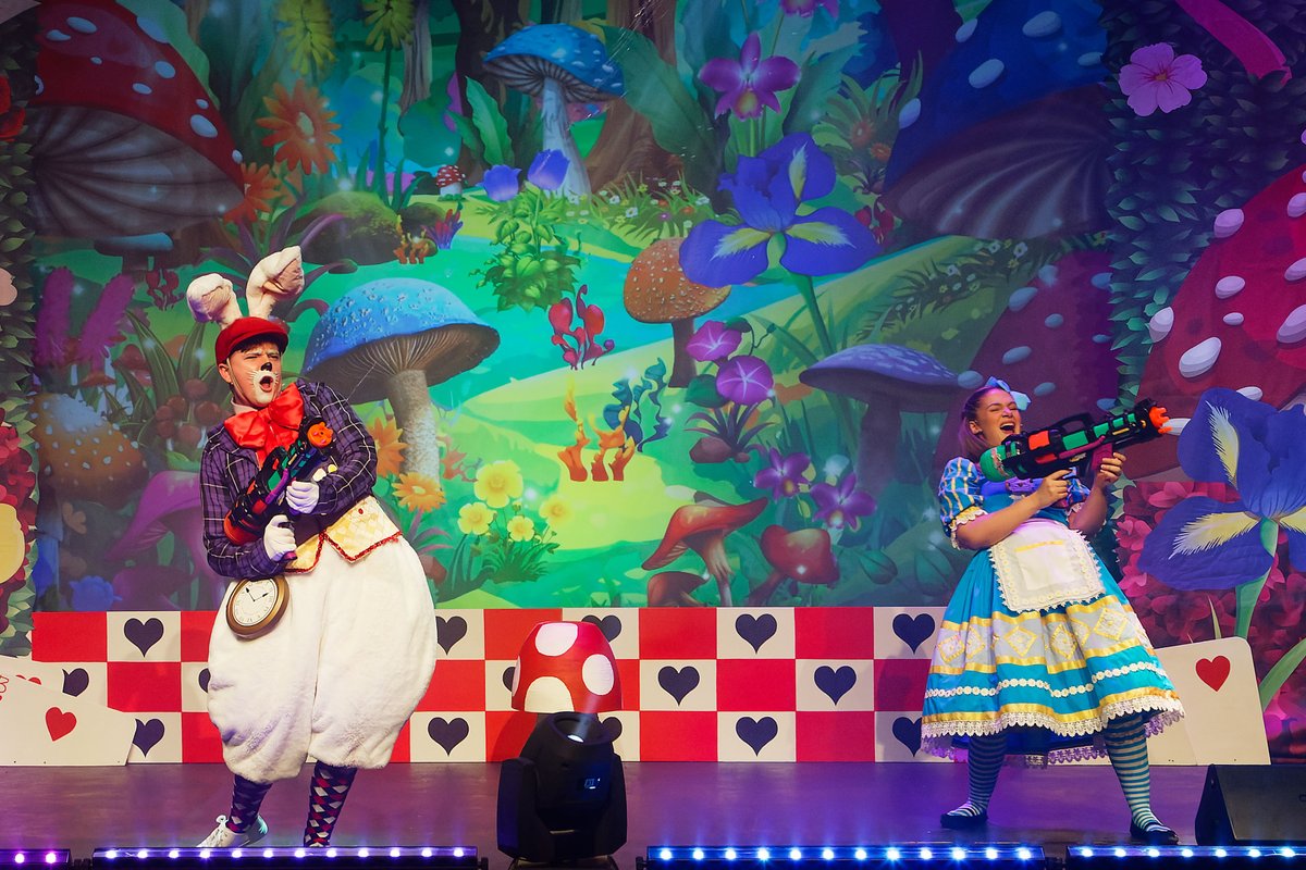 𝗖𝗼𝗺𝗶𝗻𝗴 𝘀𝗼𝗼𝗻! 🐇 ♥️ Packed full of comedy, music and audience interaction, join Alice and the White Rabbit as they set off on a colourful, topsy-turvy adventure! 🗓️ 27 - 28 Mar 2024 | Tickets: orlo.uk/WMHjV